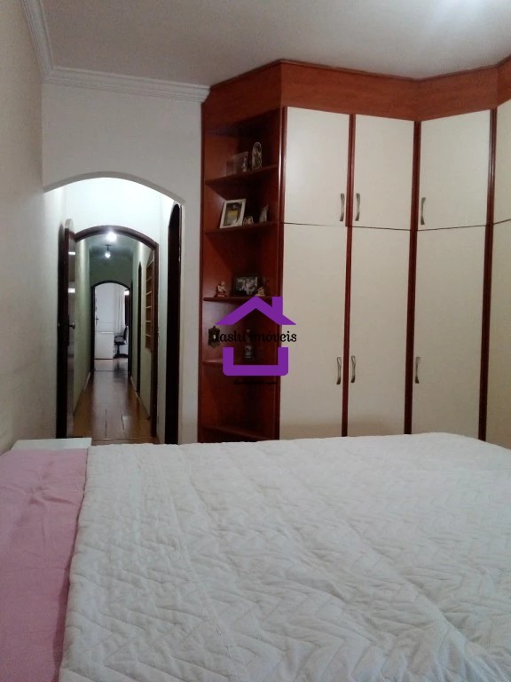 Sobrado à venda com 3 quartos, 214m² - Foto 4