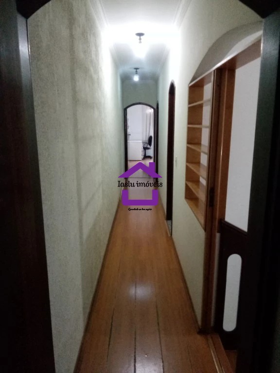 Sobrado à venda com 3 quartos, 214m² - Foto 11