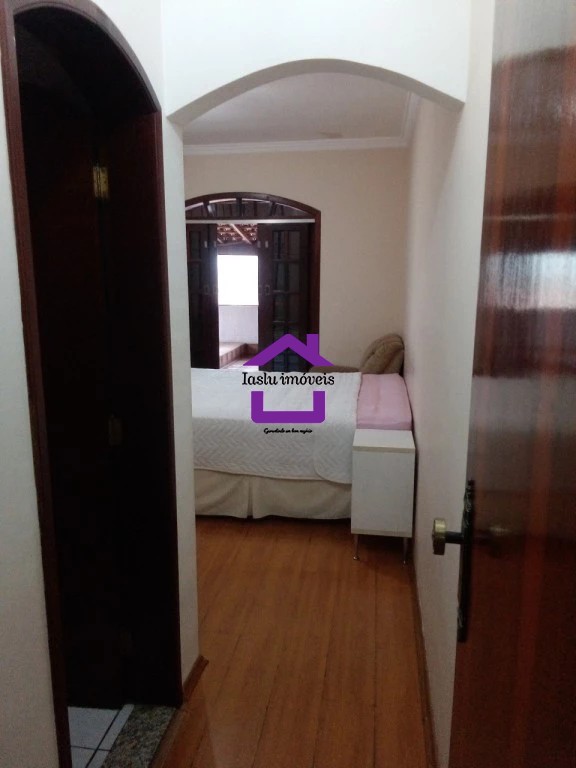 Sobrado à venda com 3 quartos, 214m² - Foto 20