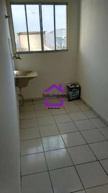 Casa para alugar com 3 quartos, 79m² - Foto 8