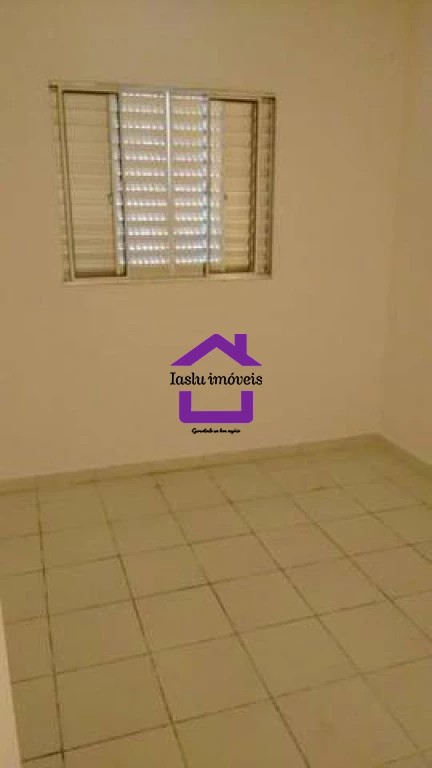 Casa para alugar com 3 quartos, 79m² - Foto 13