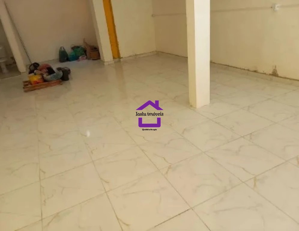 Loja-Salão para alugar com 3 quartos, 50m² - Foto 2