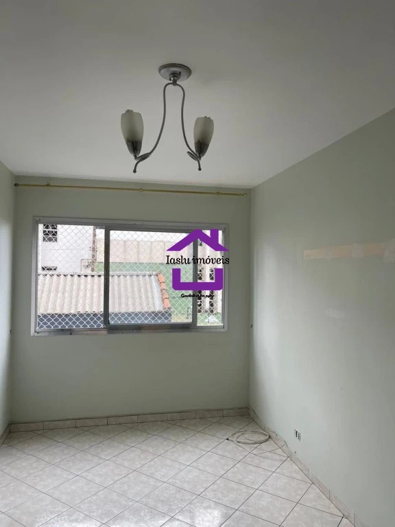 Apartamento à venda com 2 quartos, 60m² - Foto 7