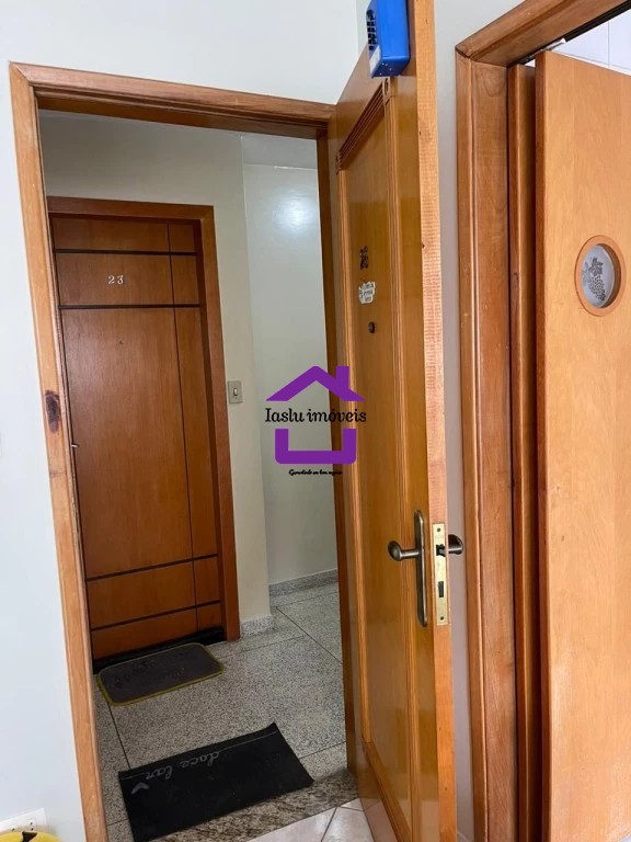 Apartamento à venda com 2 quartos, 60m² - Foto 11