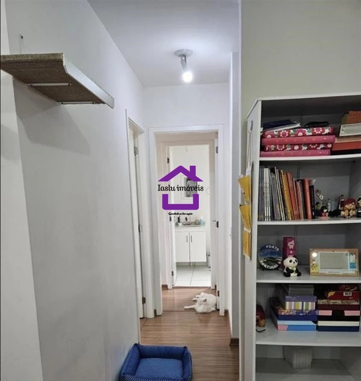 Apartamento à venda com 2 quartos, 55m² - Foto 11