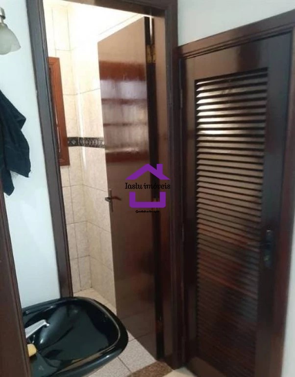 Sobrado à venda com 3 quartos, 150m² - Foto 3