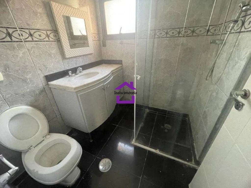 Apartamento à venda com 4 quartos, 156m² - Foto 3