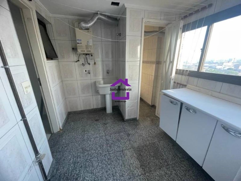 Apartamento à venda com 4 quartos, 156m² - Foto 5