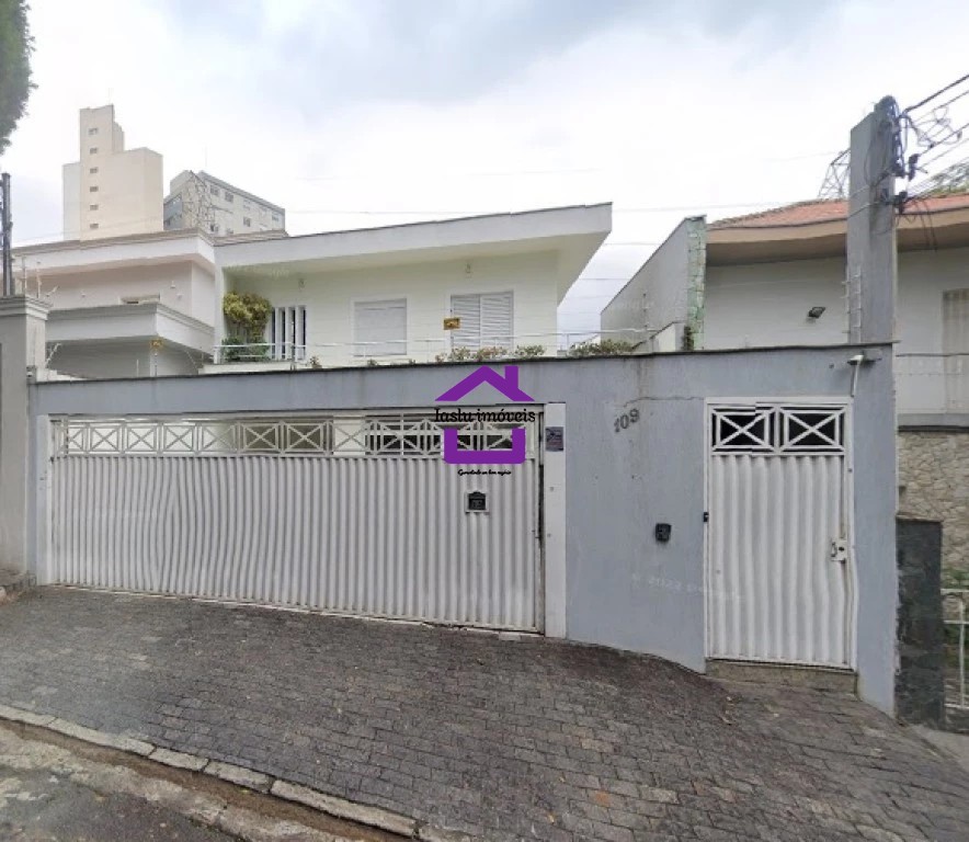 Sobrado à venda com 4 quartos, 240m² - Foto 1