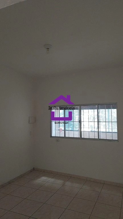 Sobrado à venda com 4 quartos, 250m² - Foto 4