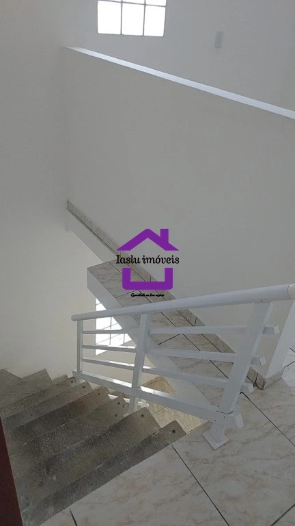 Sobrado à venda com 4 quartos, 250m² - Foto 11