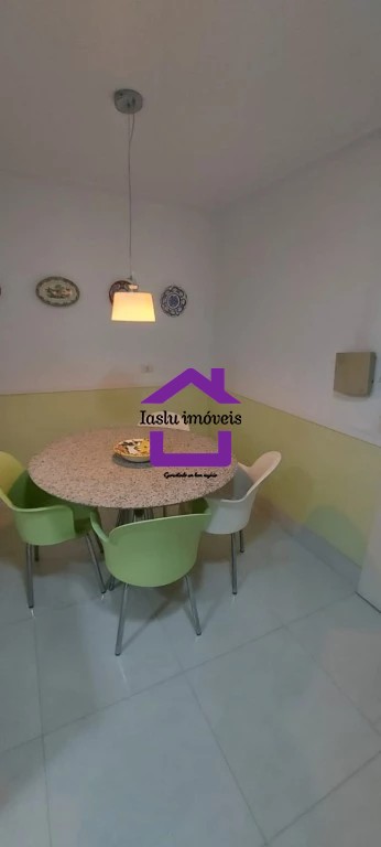 Apartamento à venda com 3 quartos, 189m² - Foto 3