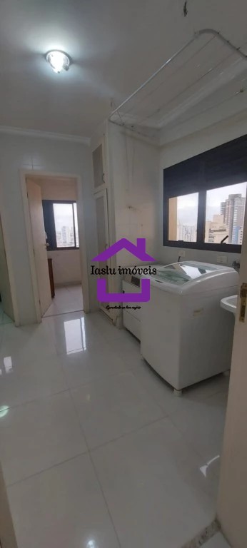 Apartamento à venda com 3 quartos, 189m² - Foto 12