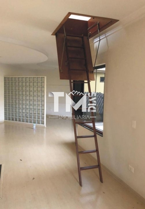 Sobrado à venda com 3 quartos, 354m² - Foto 5