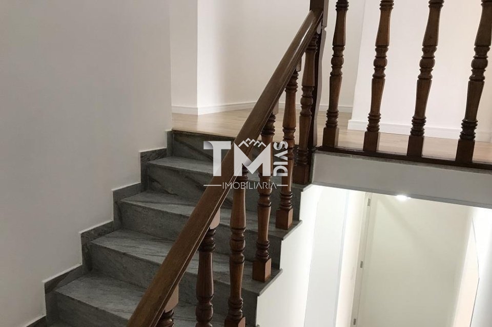 Sobrado à venda com 4 quartos, 180m² - Foto 6