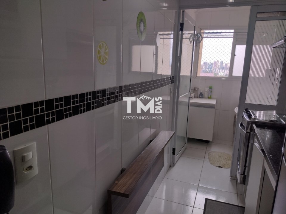 Apartamento à venda com 2 quartos, 63m² - Foto 8