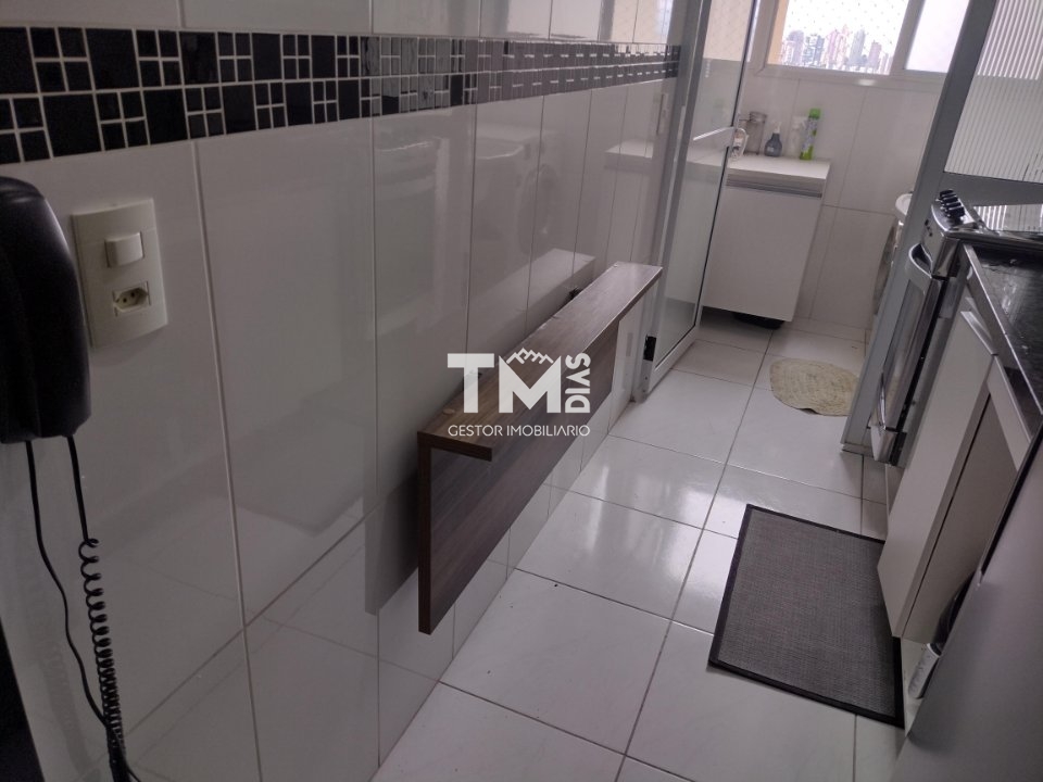 Apartamento à venda com 2 quartos, 63m² - Foto 9