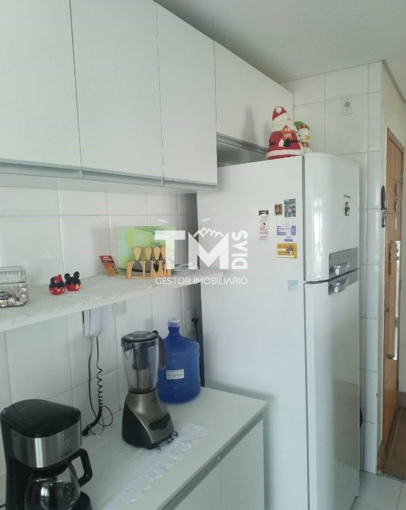 Apartamento à venda com 2 quartos, 80m² - Foto 7