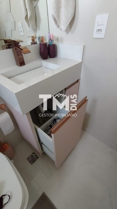 Apartamento à venda com 1 quarto, 40m² - Foto 18