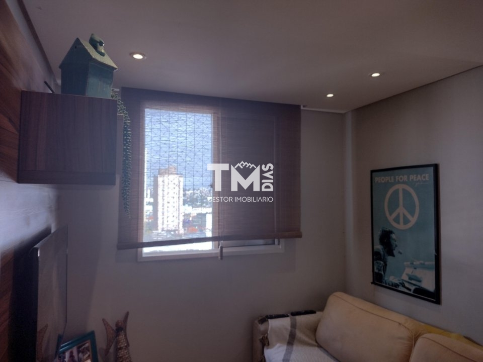 Apartamento à venda com 3 quartos, 61m² - Foto 35