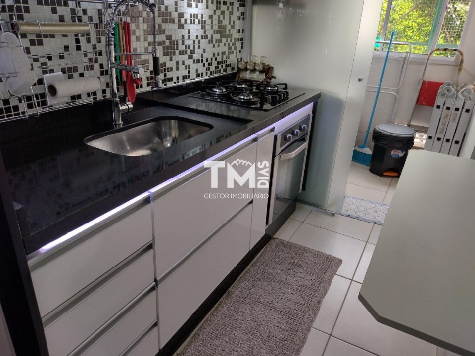 Apartamento à venda com 2 quartos, 76m² - Foto 13