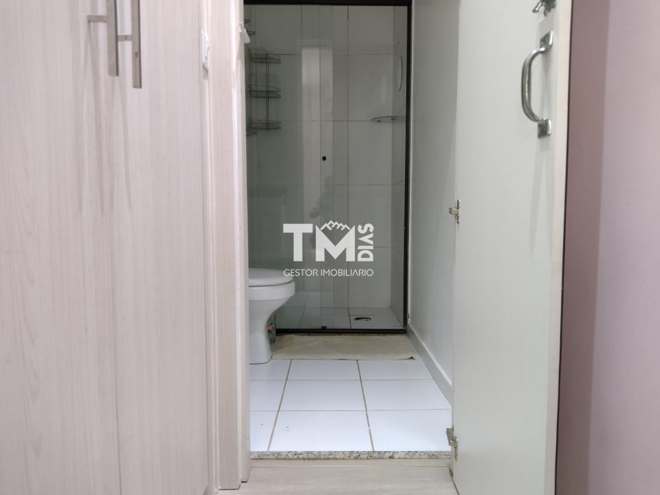 Apartamento à venda com 2 quartos, 76m² - Foto 137