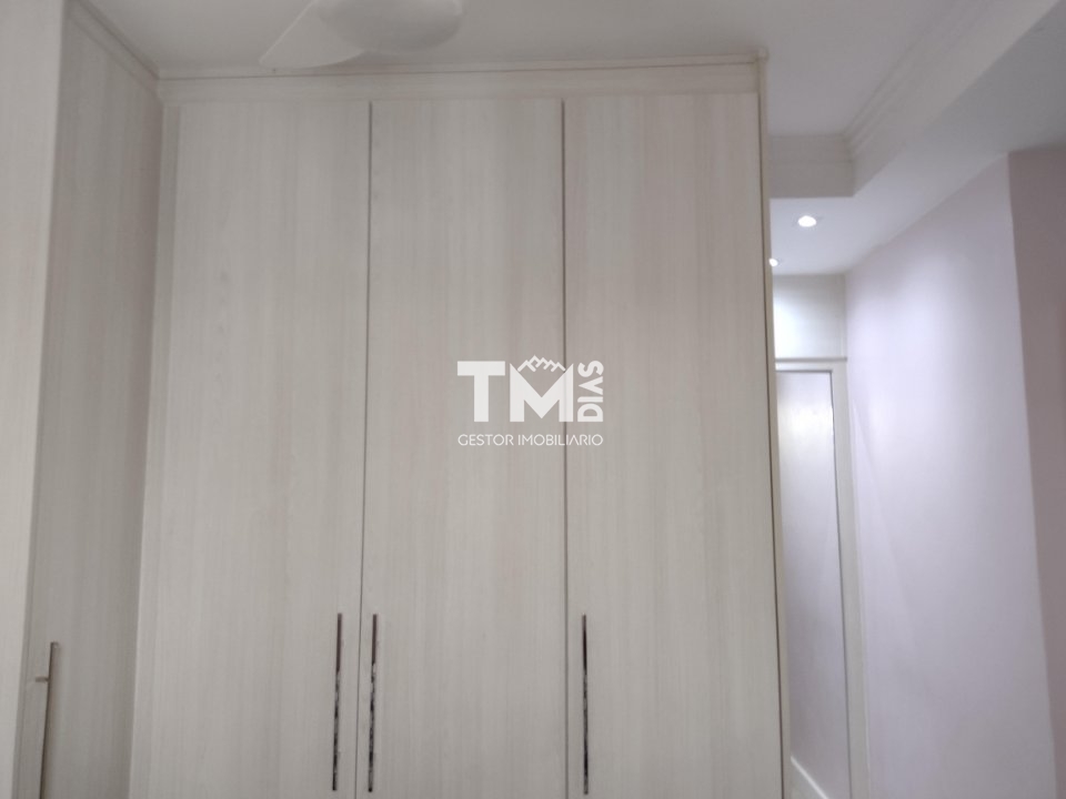 Apartamento à venda com 2 quartos, 76m² - Foto 130