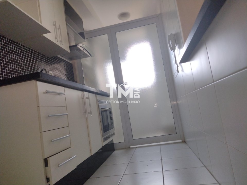 Apartamento à venda com 3 quartos, 61m² - Foto 10