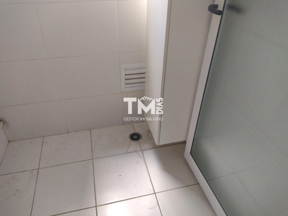 Apartamento à venda com 3 quartos, 61m² - Foto 17