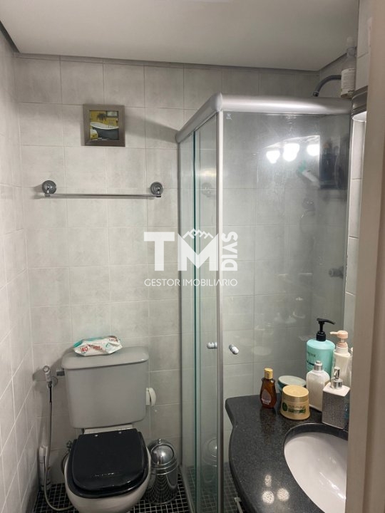 Apartamento à venda com 2 quartos, 67m² - Foto 16