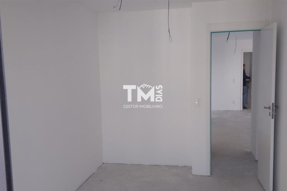 Apartamento à venda com 2 quartos, 106m² - Foto 10