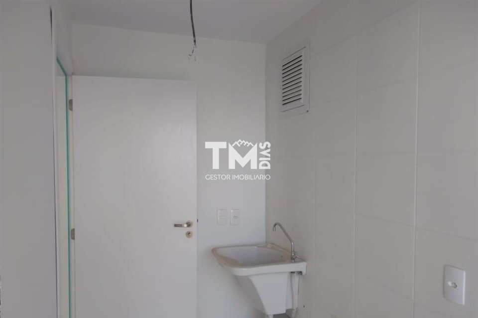 Apartamento à venda com 2 quartos, 106m² - Foto 7