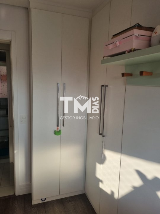 Apartamento à venda com 2 quartos, 68m² - Foto 28