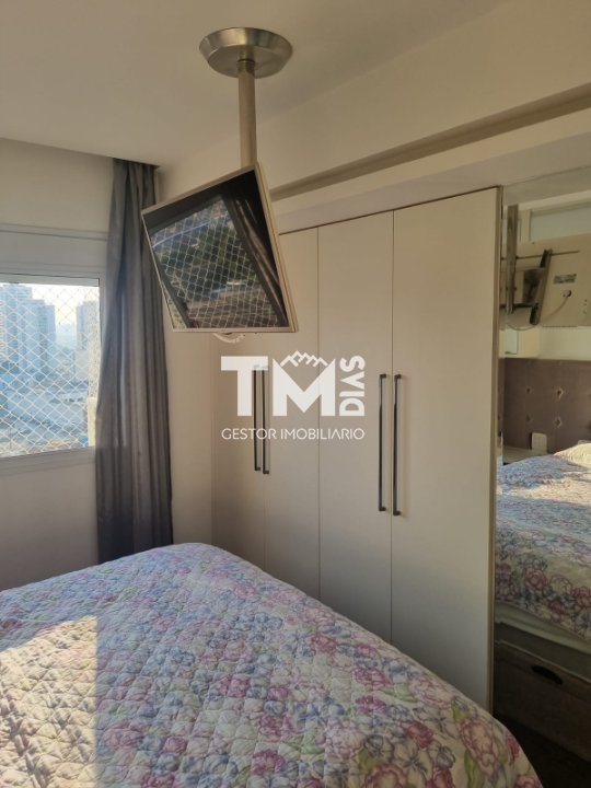 Apartamento à venda com 2 quartos, 68m² - Foto 33