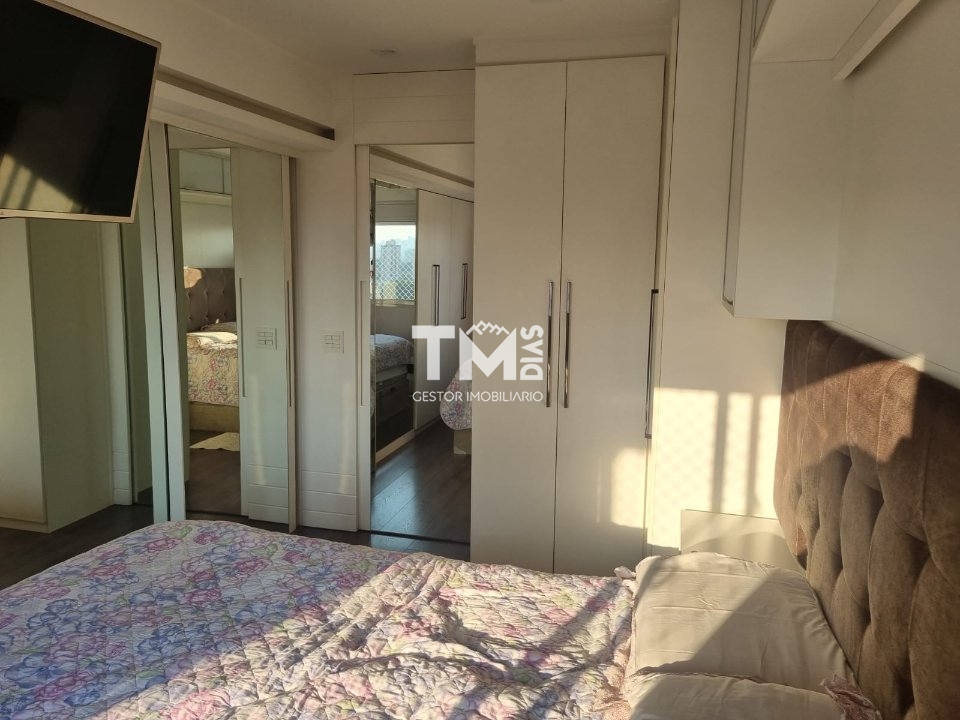 Apartamento à venda com 2 quartos, 68m² - Foto 35