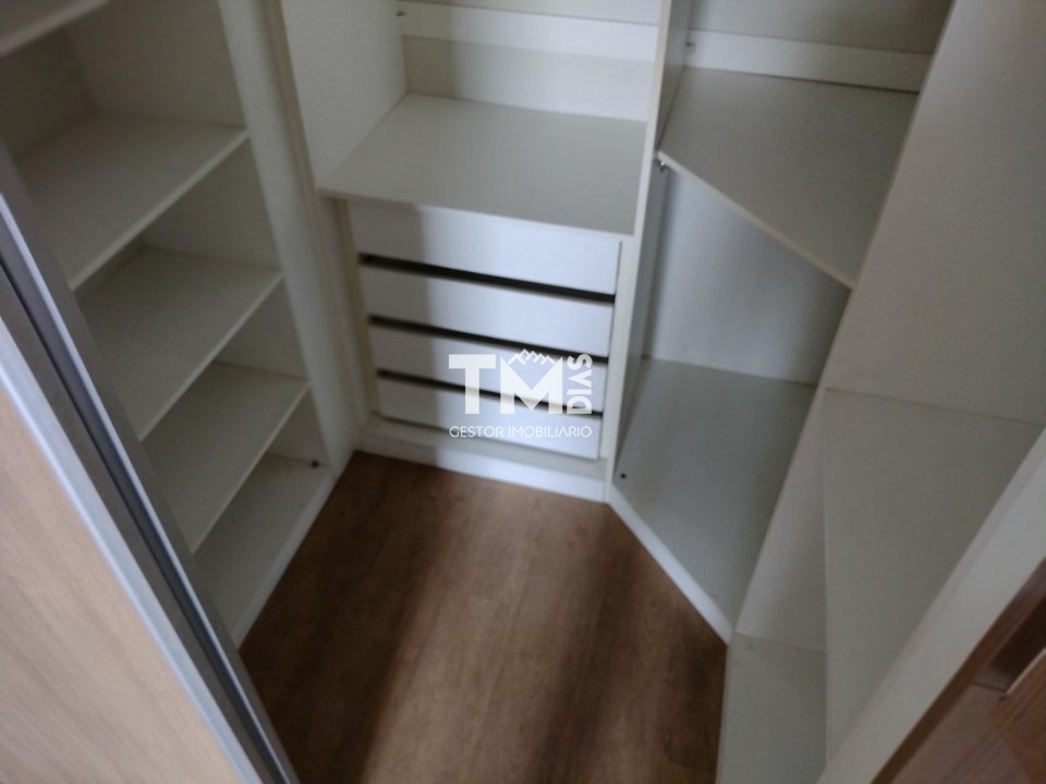 Apartamento à venda com 3 quartos, 75m² - Foto 77