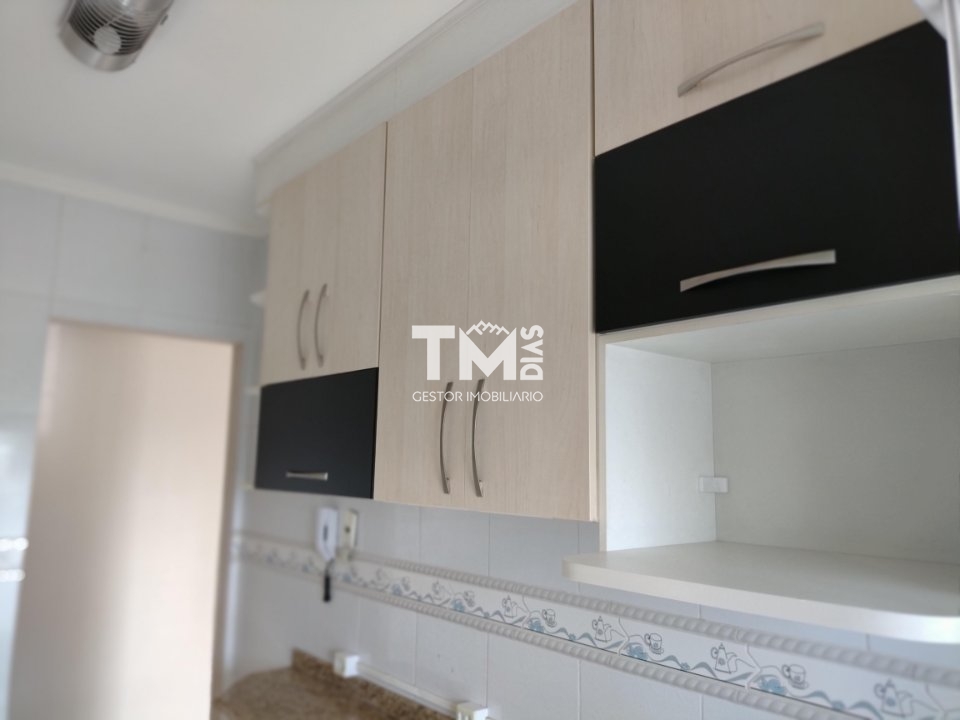 Apartamento à venda com 3 quartos, 75m² - Foto 46