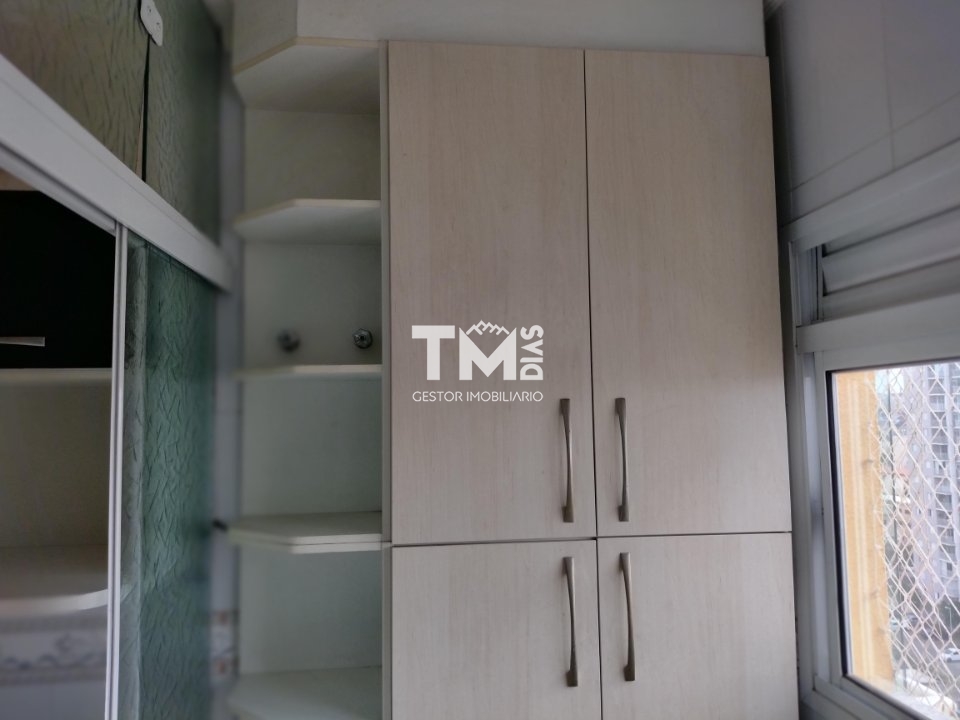 Apartamento à venda com 3 quartos, 75m² - Foto 34