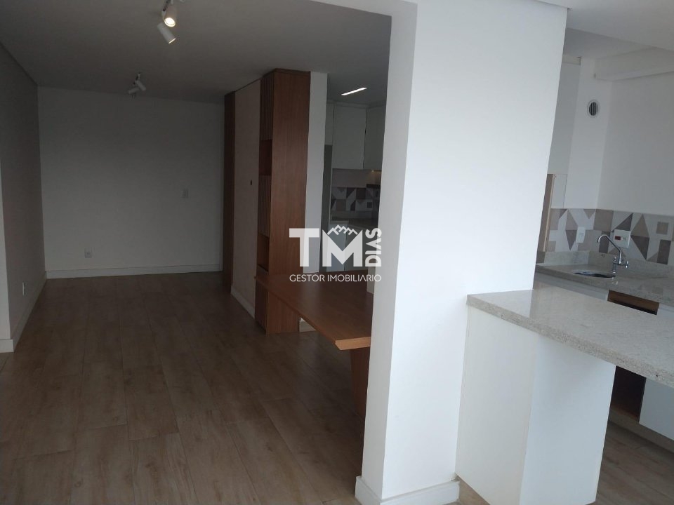 Apartamento à venda com 2 quartos, 58m² - Foto 22