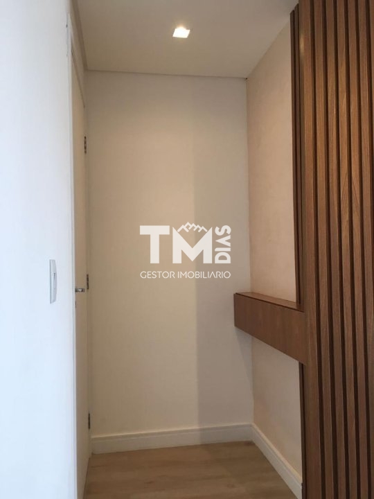 Apartamento à venda com 2 quartos, 58m² - Foto 1