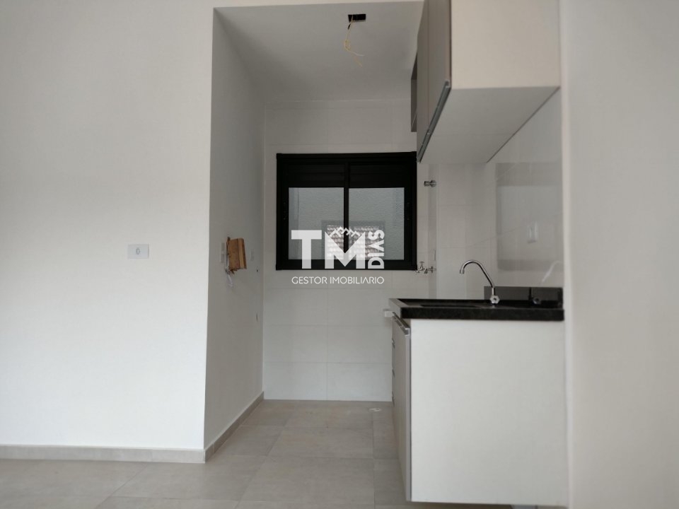 Apartamento à venda com 2 quartos, 41m² - Foto 4