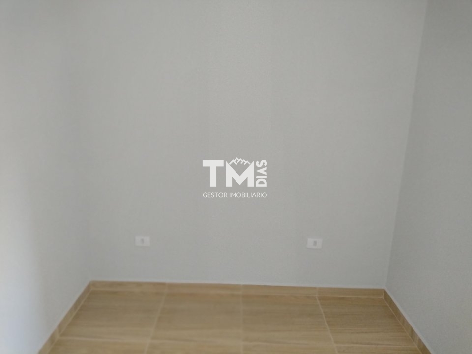 Sobrado à venda com 2 quartos, 75m² - Foto 23